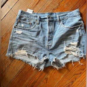 Levi’s 501 Original Shorts - Size 32